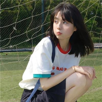 背后有人